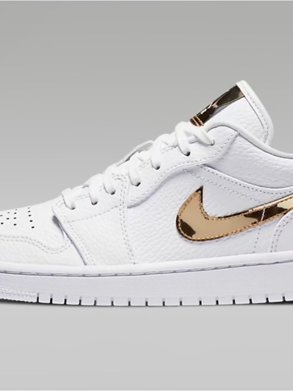 Nike Women’s White Sneakers with Metallic Gold Swoosh New No Box
